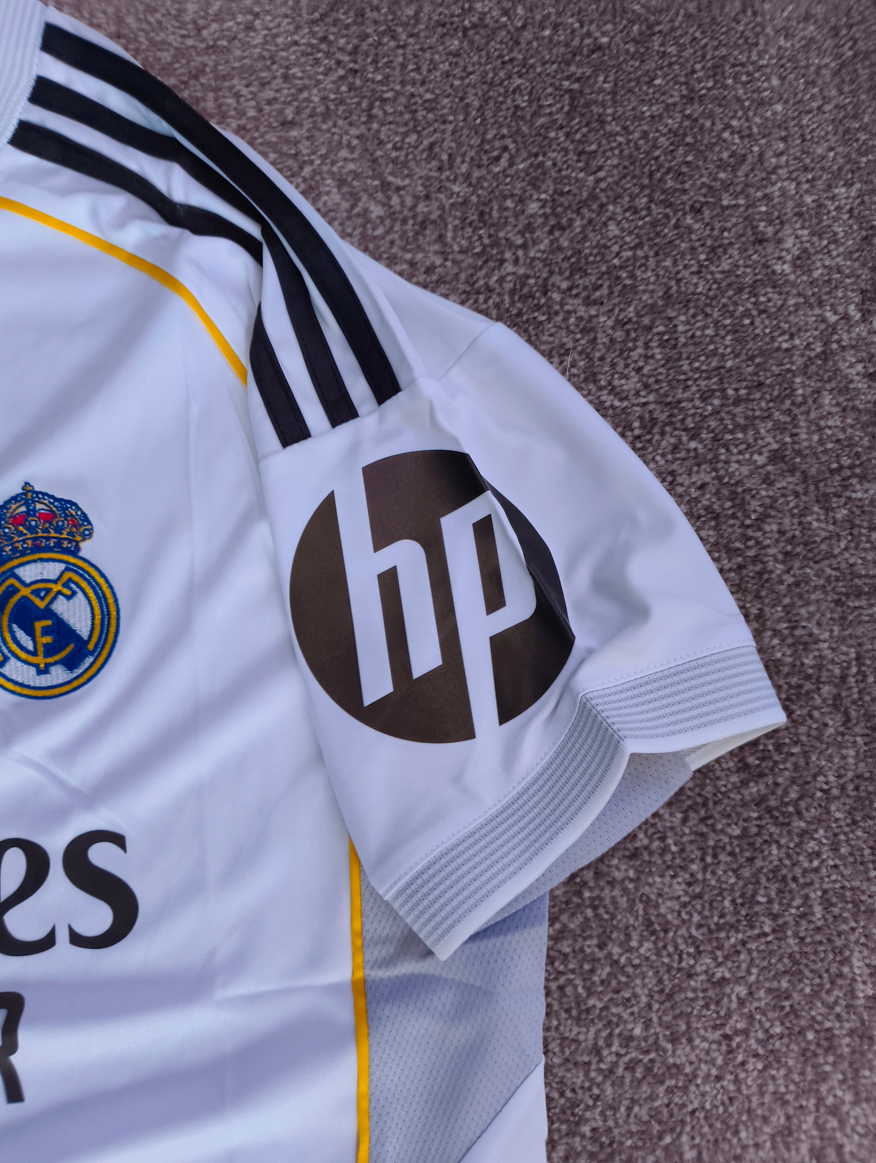 Real Madrid 25/26 Home Jersey