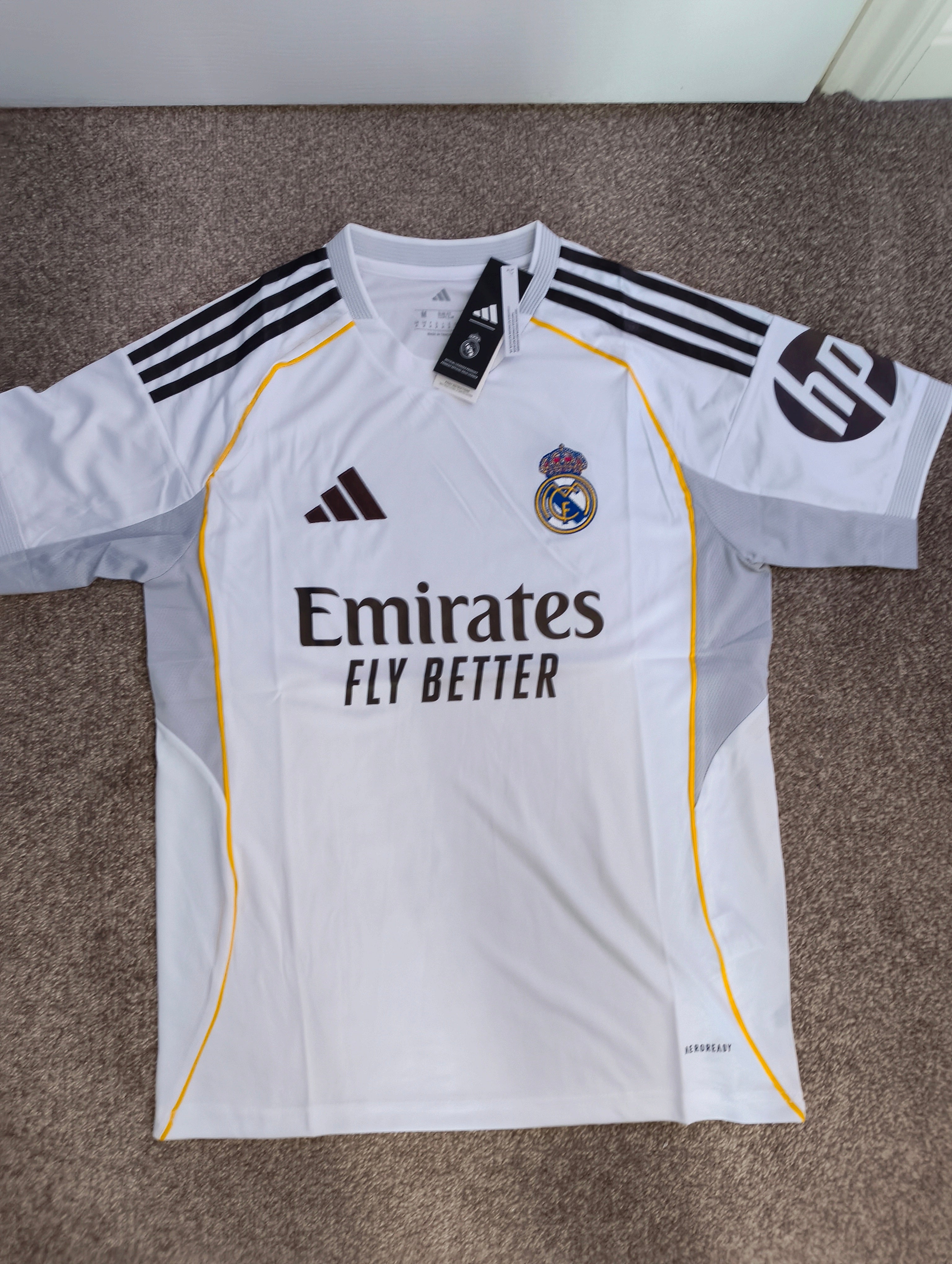 Real Madrid 25/26 Home Jersey